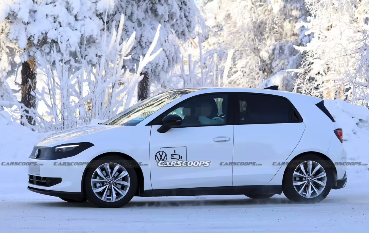 大众ID. Polo进入准量产阶段 冬测无伪装曝光，预计20.6万起售